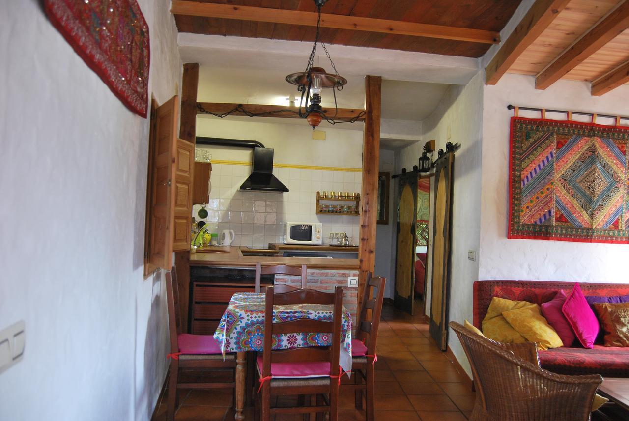 Casas Azahar-Alucema Guest House Zahara De La Sierra Ngoại thất bức ảnh
